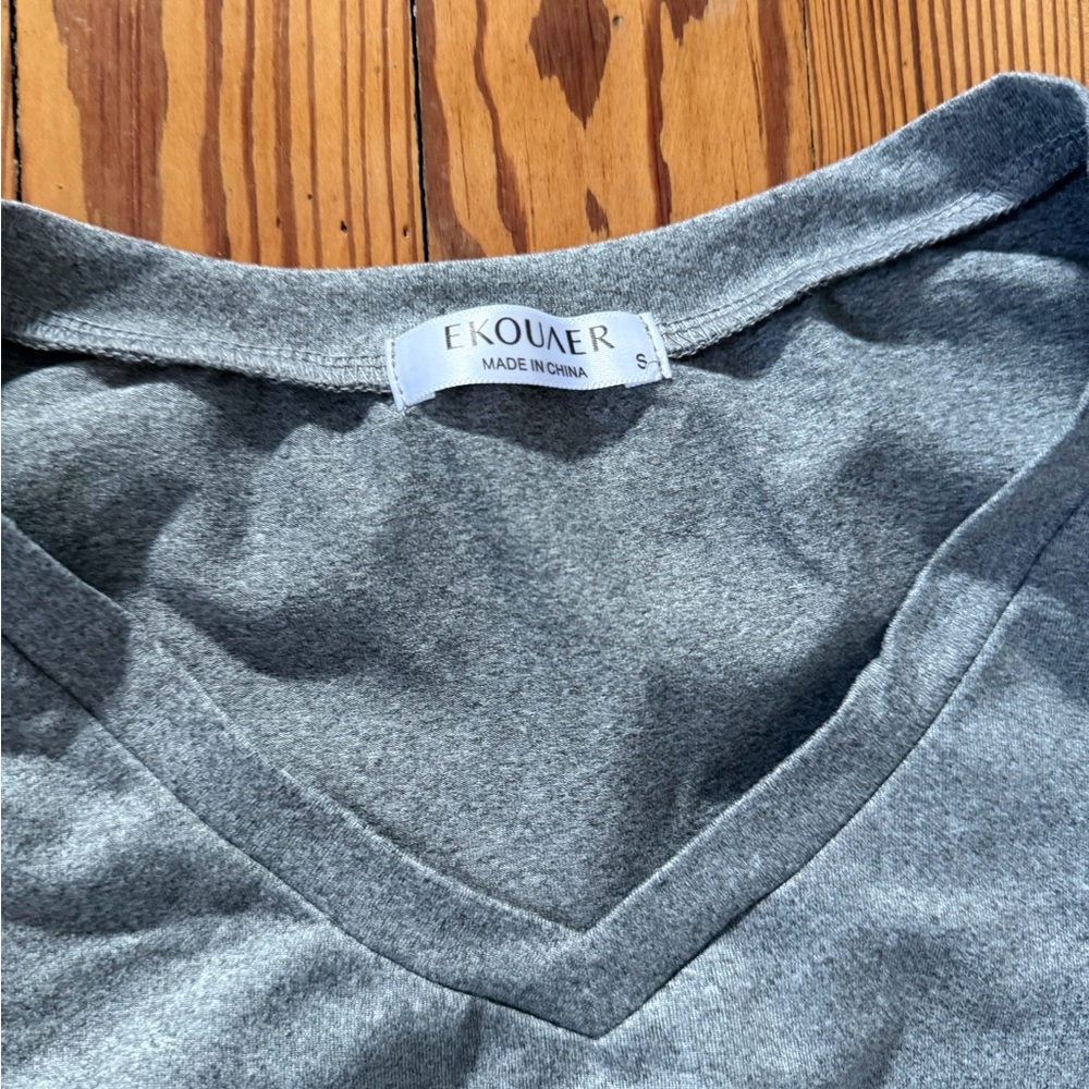 Ekouaer Maternity Tops Bundle Size Small 3 Pack Ruched Tee Black Beige Grey - Picture 3 of 3